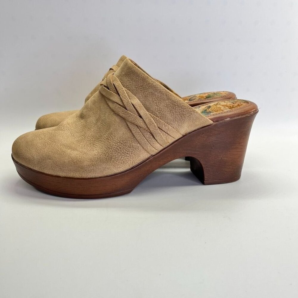 b.o.c. Women's Cadi Clogs Size 11 Natural 3" Block Heel Mule